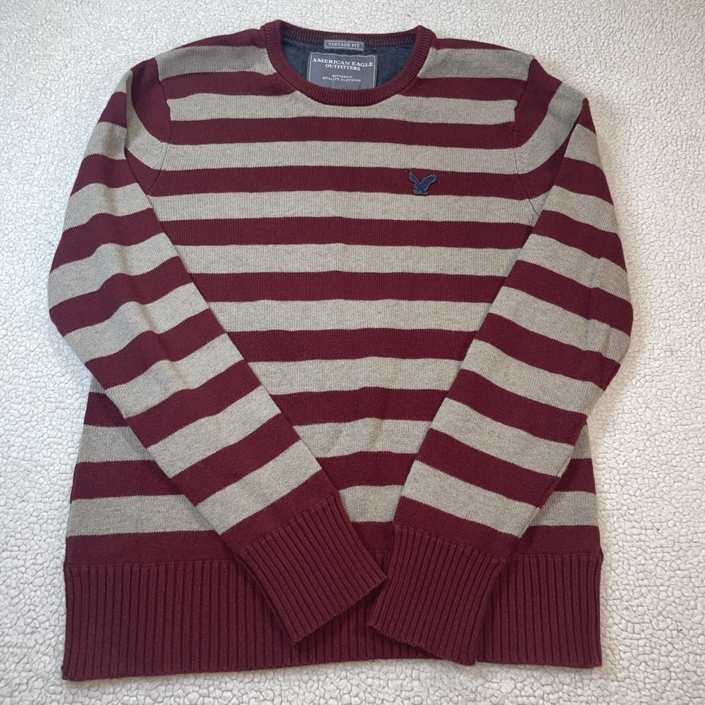 American‎ Eagle Sweater Mens L Burgundy Grey Striped Vintage Fit Crewneck Logo
